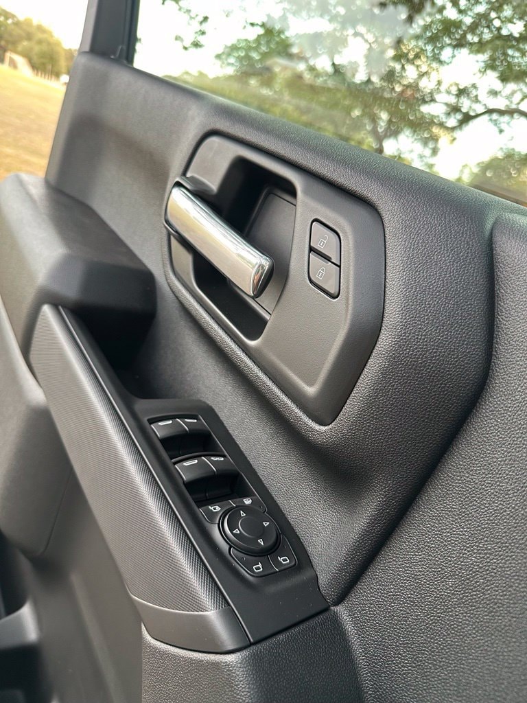 2026 Chevrolet Silverado 2500 HD Custom - Photo 10