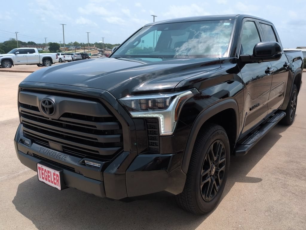 Used 2025 Toyota Tundra 4WD SR5