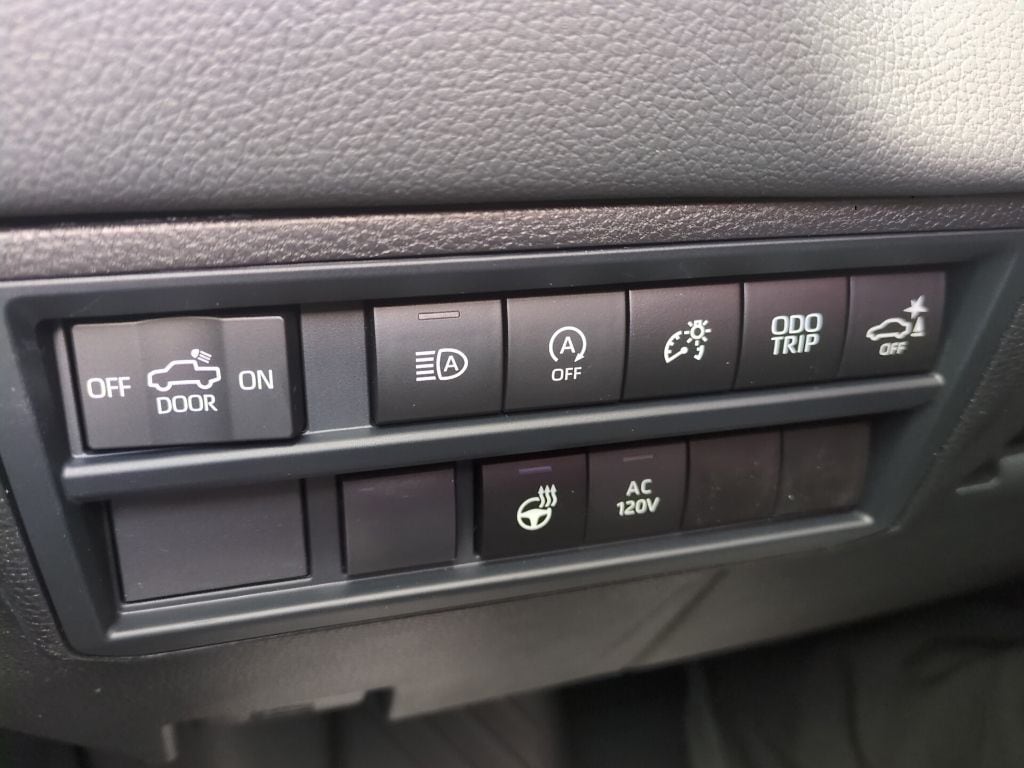 2026 Toyota Tundra Limited - Photo 24