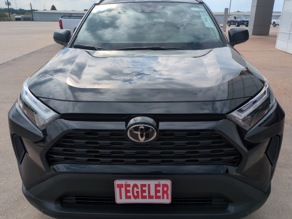 New 2025 Toyota RAV4 Hybrid LE SUV