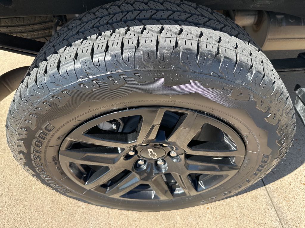 2025 Chevrolet Silverado 1500 Custom - Photo 19