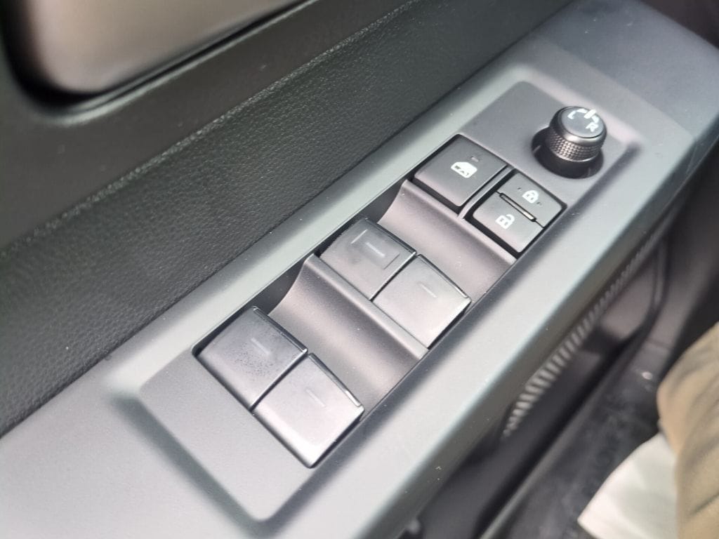 2026 Toyota Tundra SR5 - Photo 24
