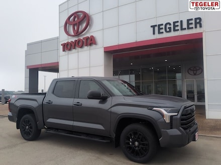 2026 Toyota Tundra SR5 Truck CrewMax 4WD