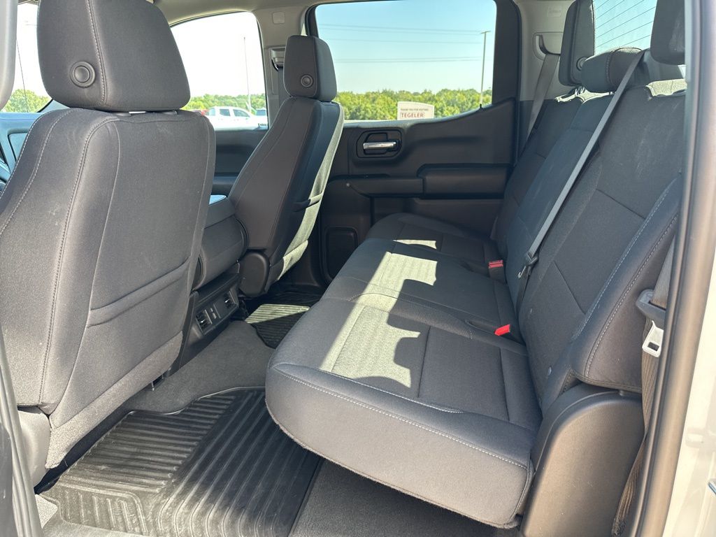 2025 Chevrolet Silverado 1500 Custom - Photo 15