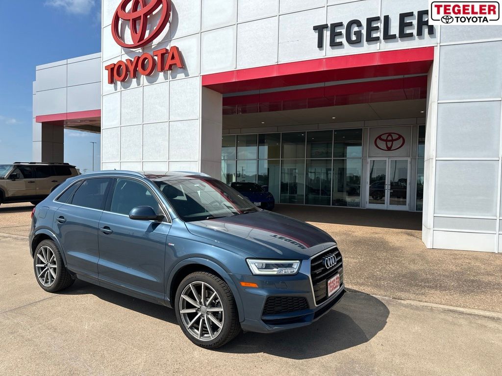 Pre-Owned 2018 Audi Q3 2.0T Sport Premium