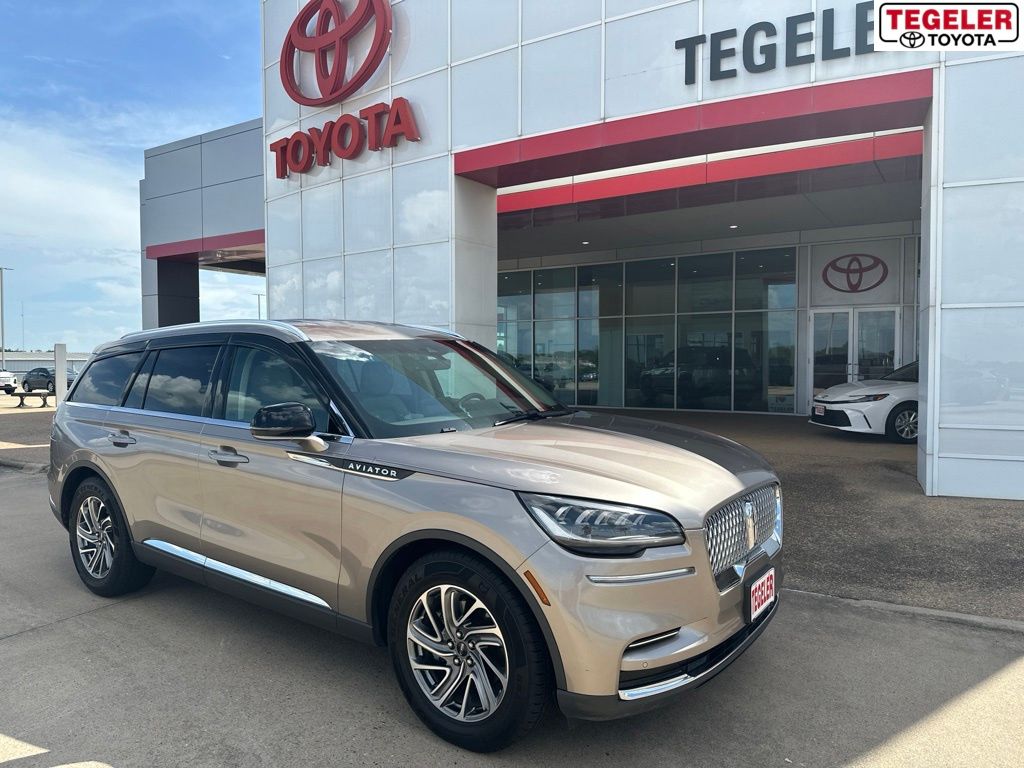 2020 Lincoln Aviator RWD's photo