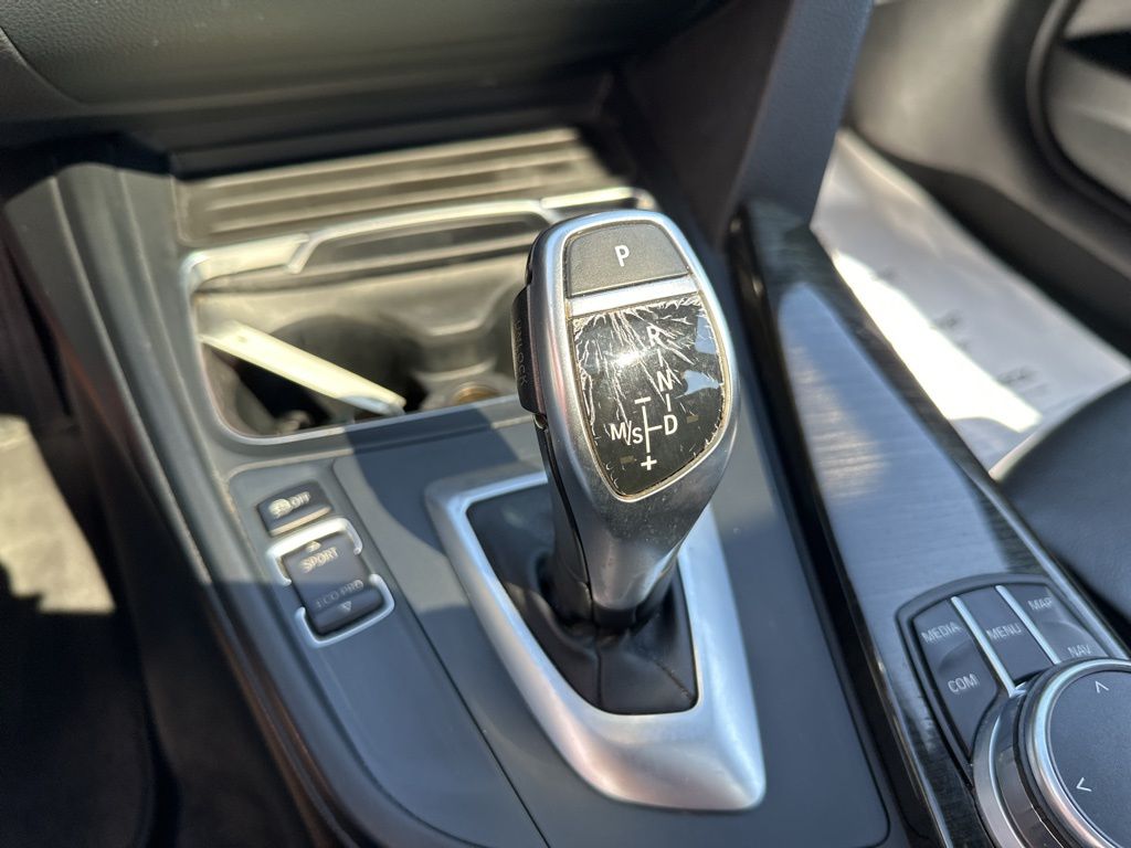 2018 BMW 3 Series 330i - Photo 10