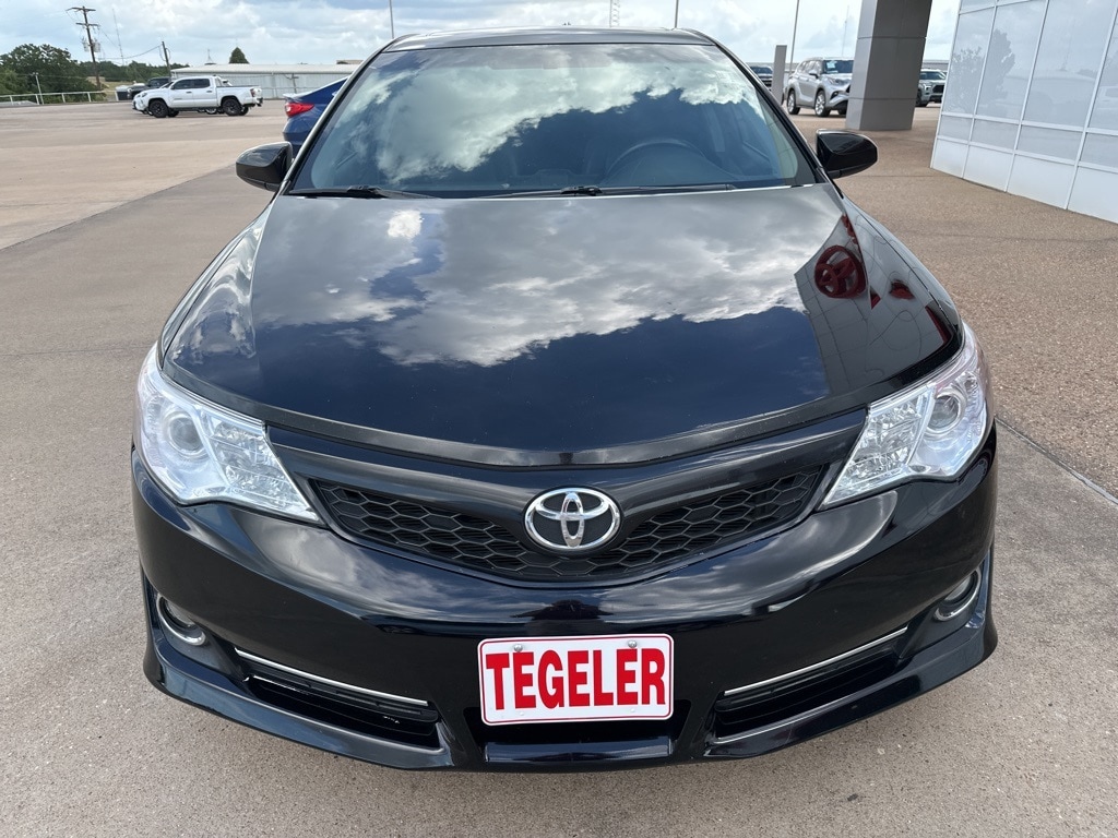 Used 2012 Toyota Camry XLE with VIN 4T1BK1FK2CU504561 for sale in Brenham, TX