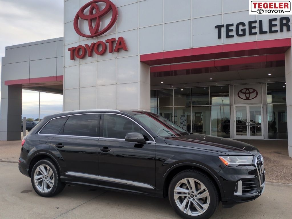 2022 Audi Q7 55 Premium Plus quattro Tiptronic's photo
