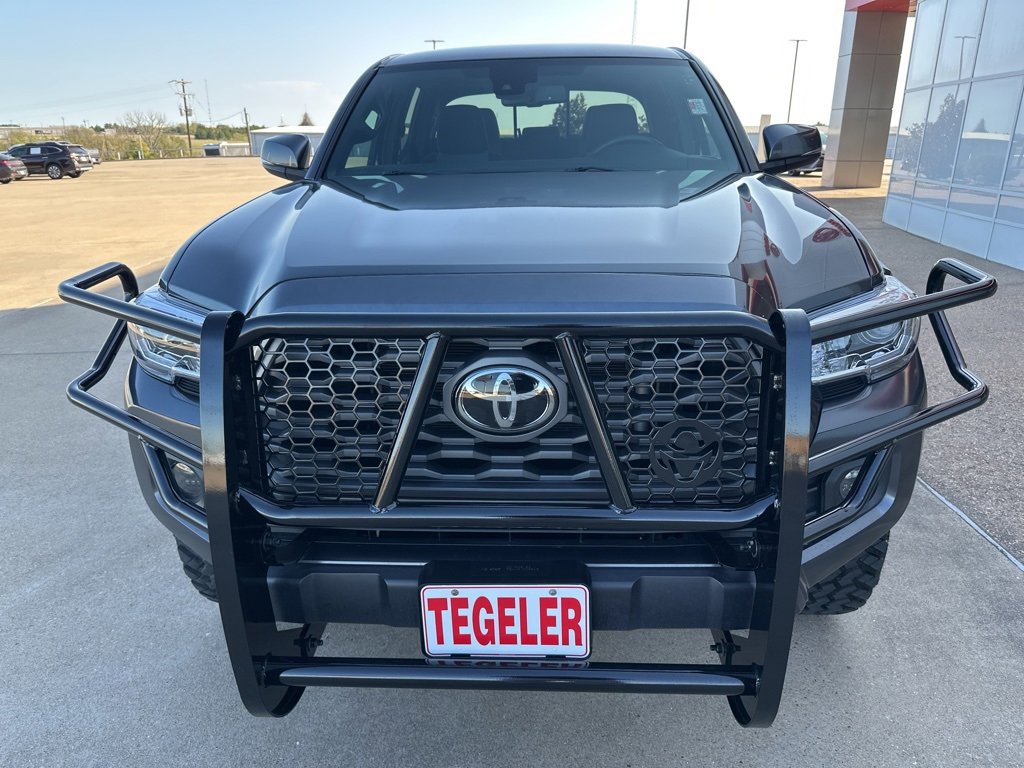 2022 Toyota Tacoma TRD Off-Road V6 Double Cab photo 2
