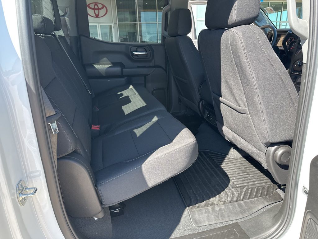 2025 Chevrolet Silverado 1500 Custom - Photo 16