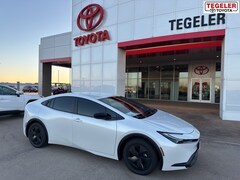 2026 Toyota Prius LE Hatchback FWD