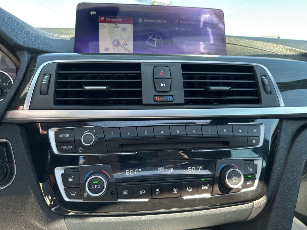 2018 BMW 3 Series 330i - Photo 9