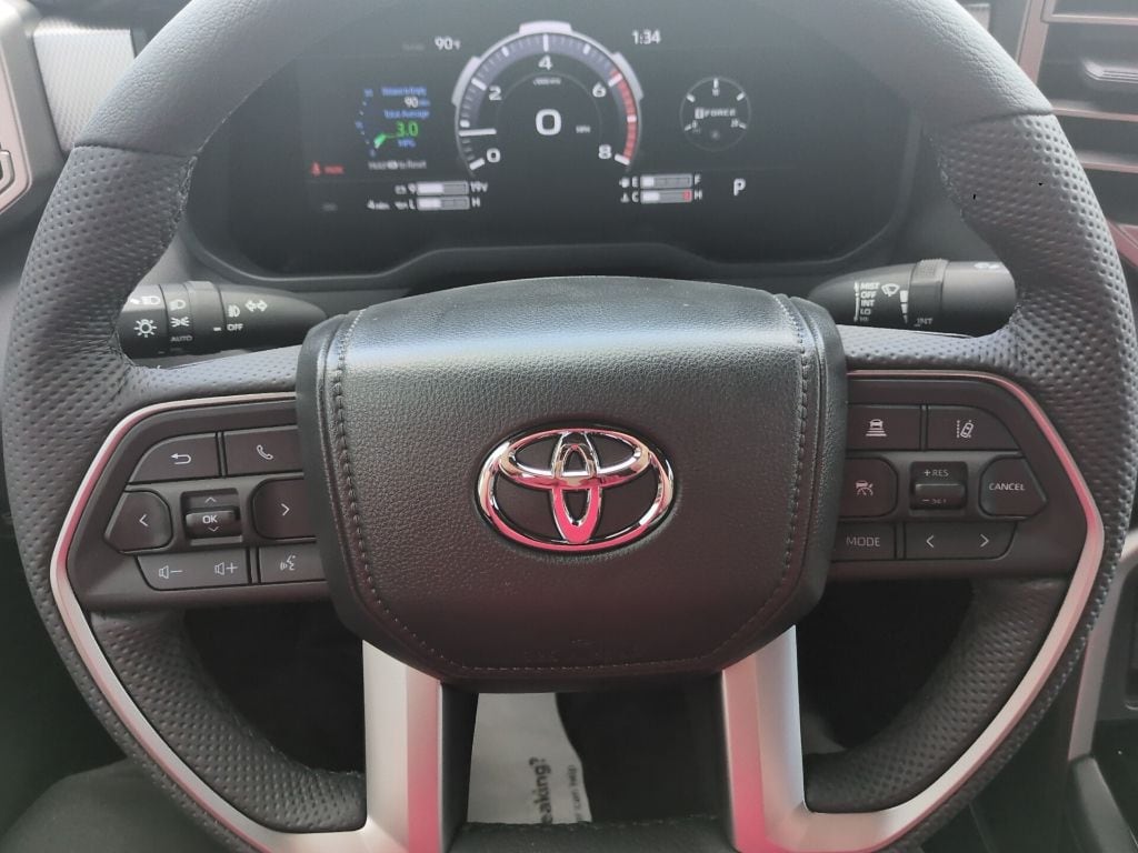 2026 Toyota Tundra Limited - Photo 21