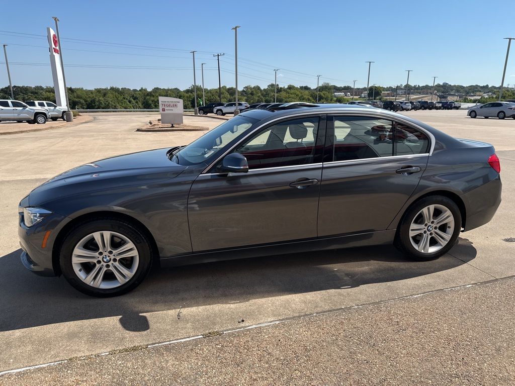 2018 BMW 3 Series 330i - Photo 4