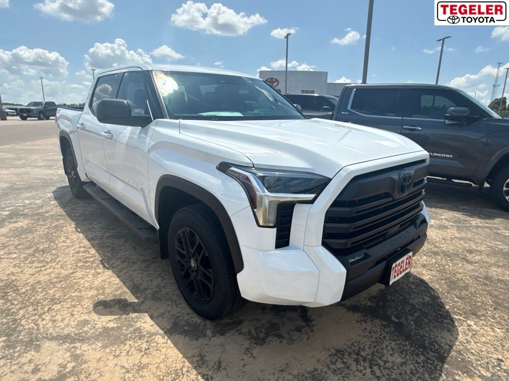 New 2026 Toyota Tundra SR5