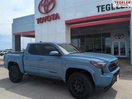 2026 Toyota Tacoma SR5 Truck Double Cab 4WD
