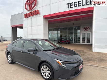 2023 Toyota Corolla Hybrid LE Sedan