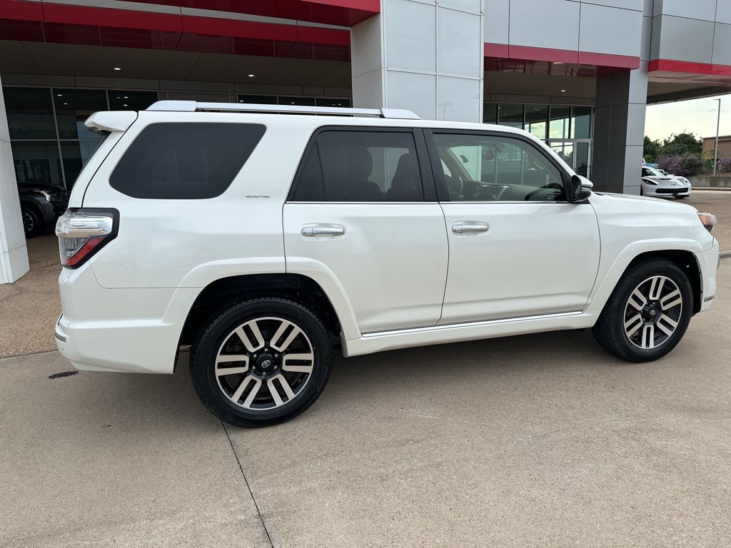 2017 Toyota 4Runner Limited - Photo 8