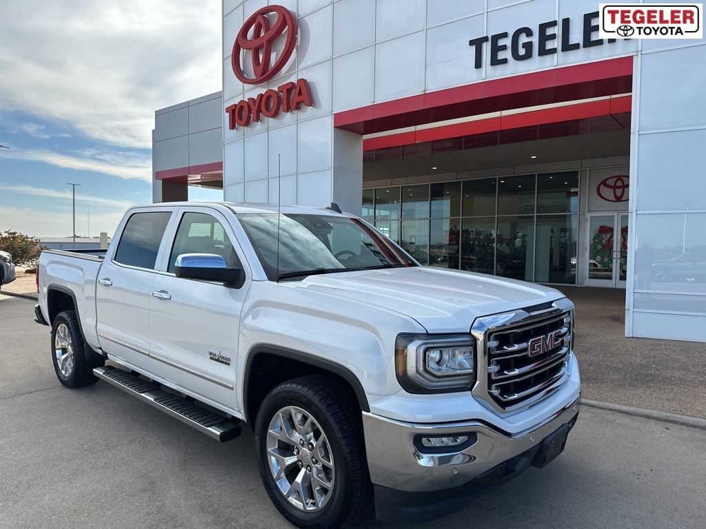 2017 GMC Sierra 1500 SLT's photo