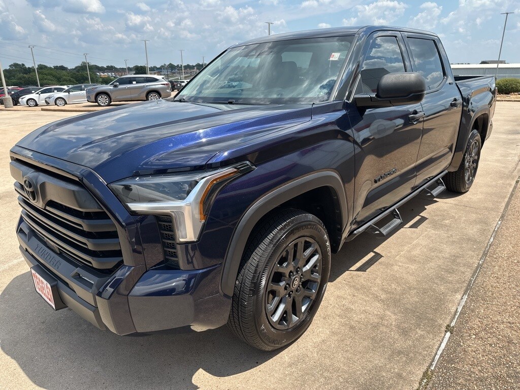 2022 Toyota Tundra SR5 photo 3