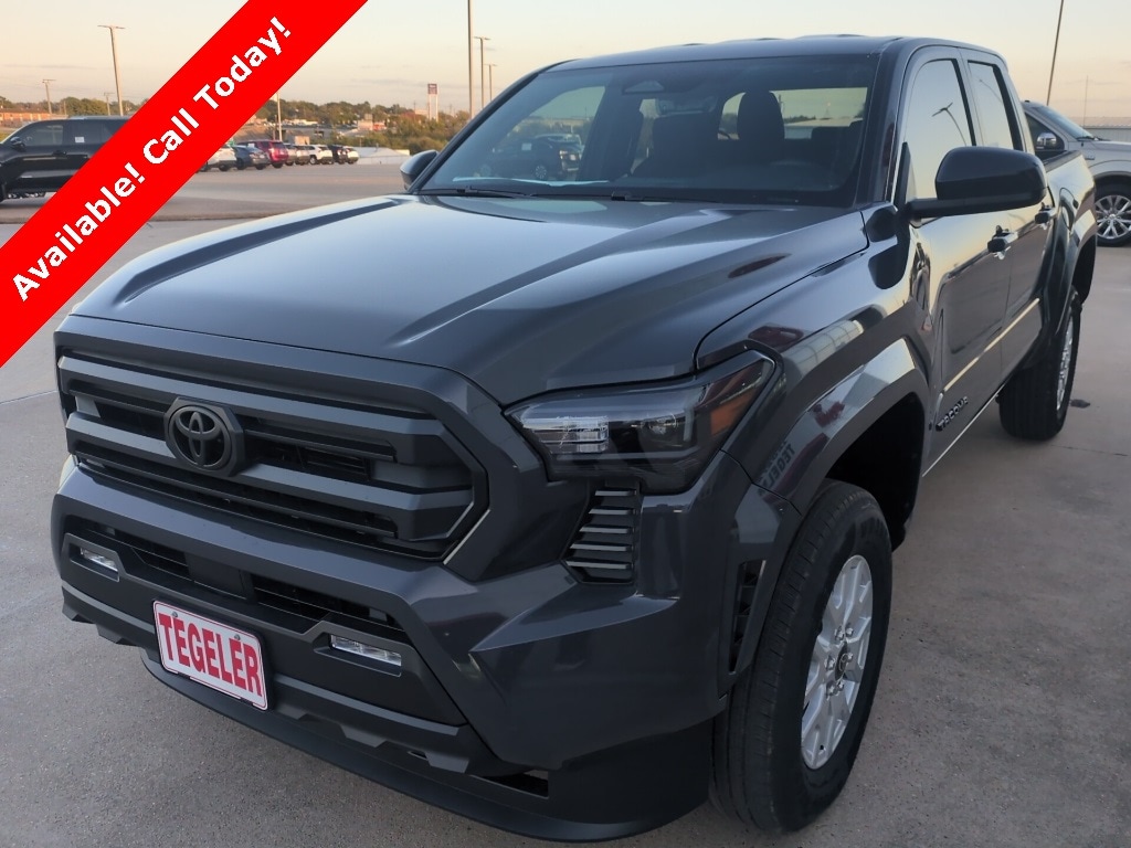 New 2025 Toyota Tacoma SR5 Truck Double Cab