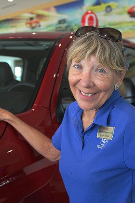 Staff member Joanne Hollingsworth from ID_87d5a619c468