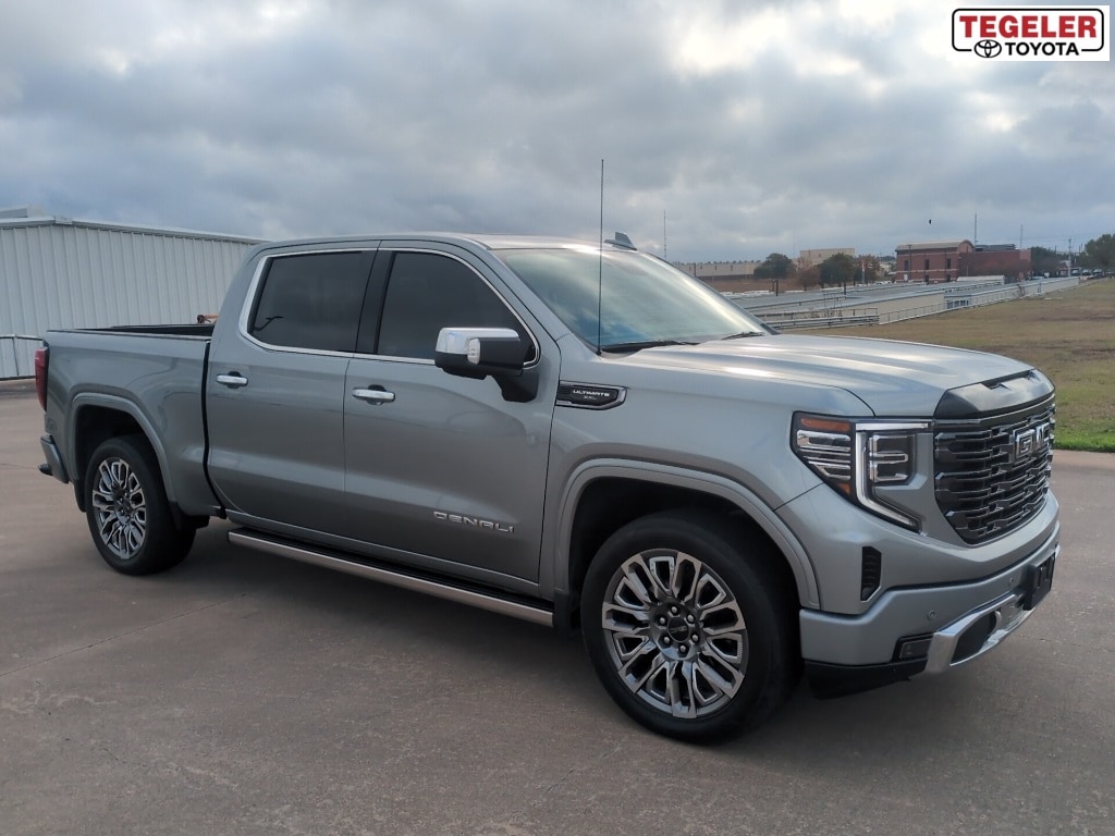 2025 GMC Sierra 1500 Denali Ultimate's photo