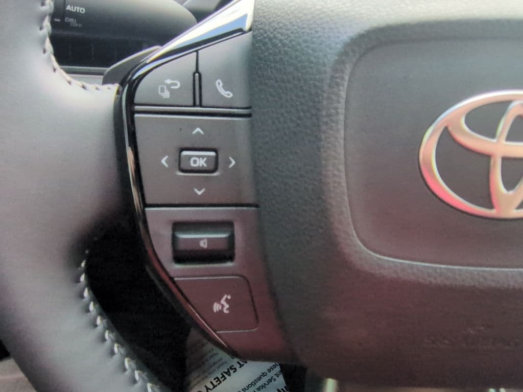 2026 Toyota bZ XLE - Photo 20
