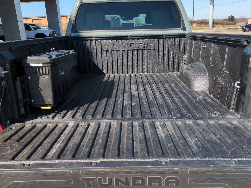 2024 Toyota Tundra SR5 - Photo 17