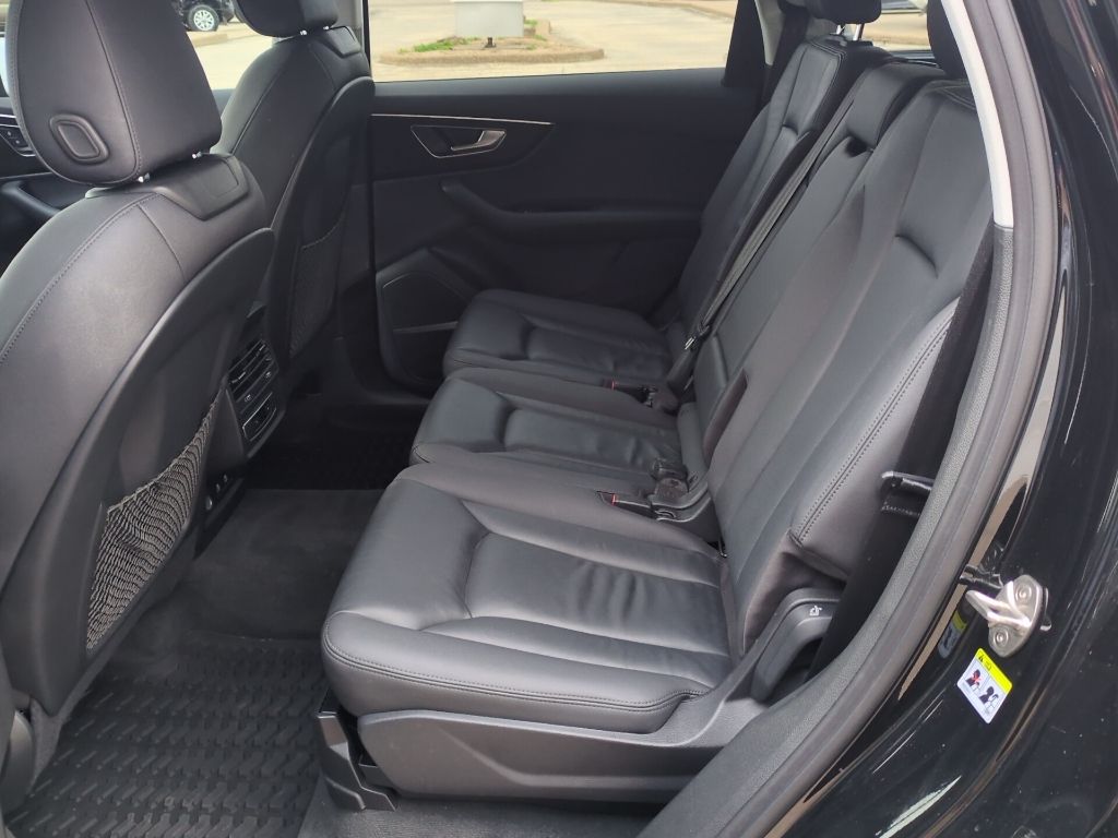2022 Audi Q7 Premium Plus - Photo 17