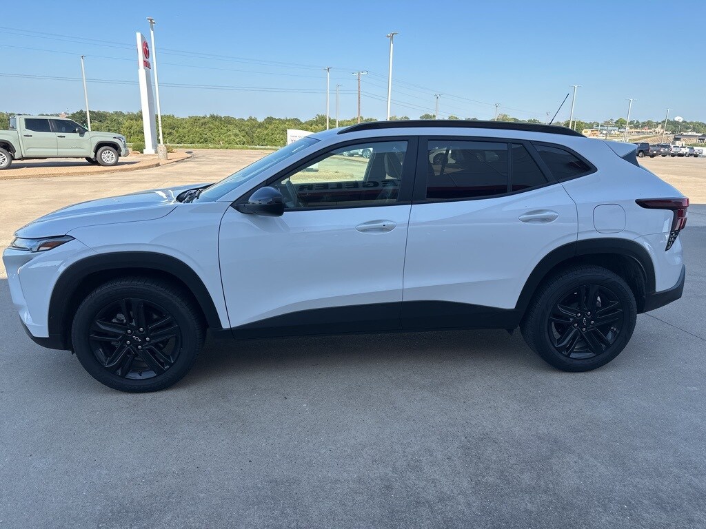 2025 Chevrolet Trax ACTIV photo 4