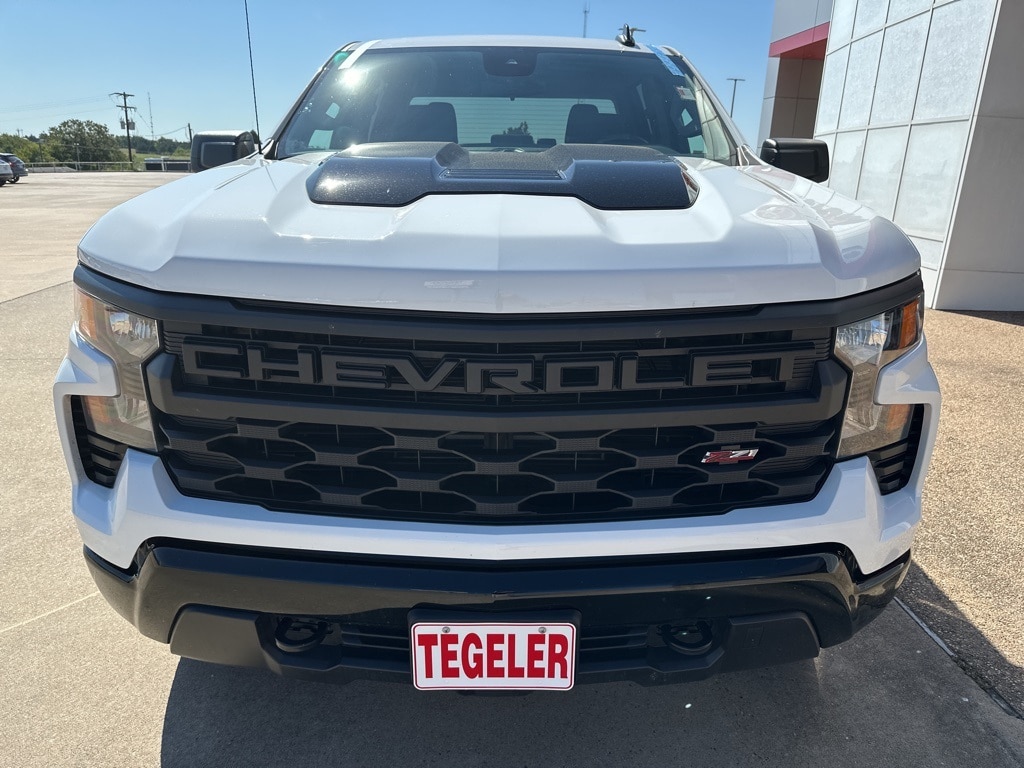 Used 2025 Chevrolet Silverado 1500 Custom Trail Boss Truck Crew Cab