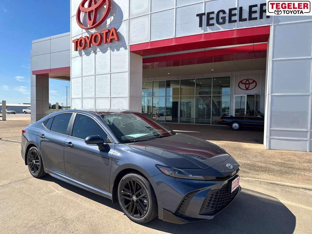2026 Toyota Camry Sedan 