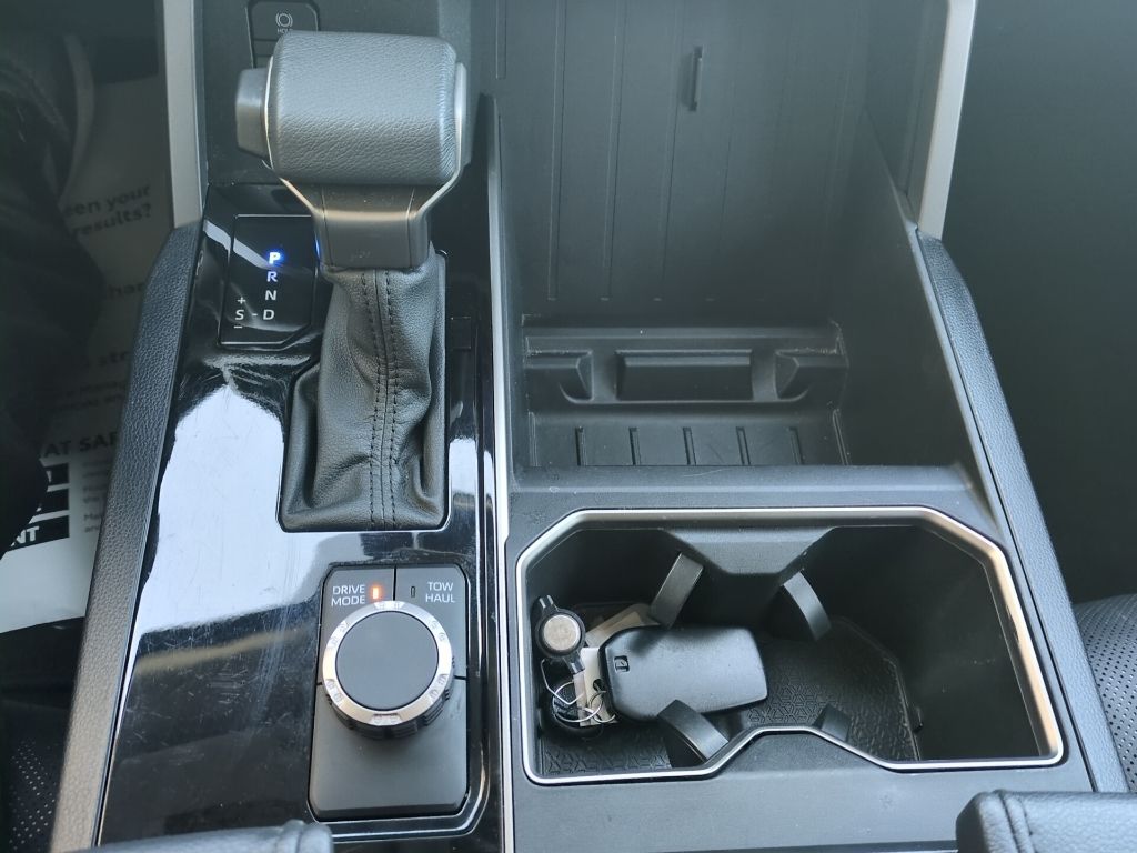 2024 Toyota Tundra SR5 - Photo 10