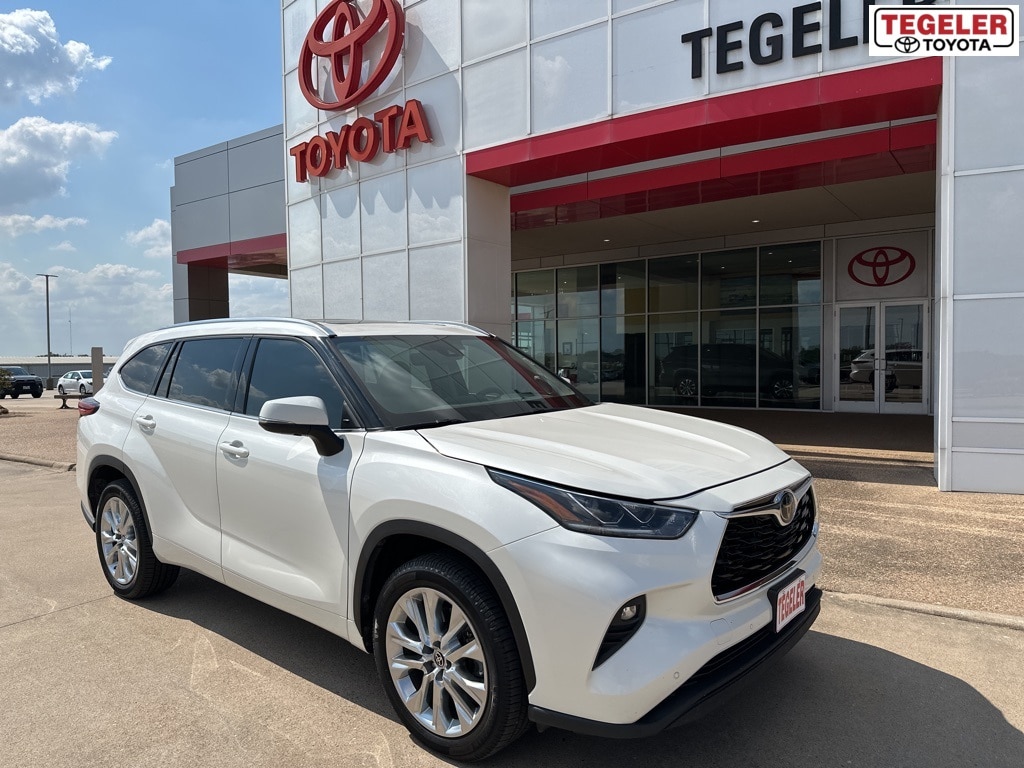 Used 2021 Toyota Highlander Limited SUV