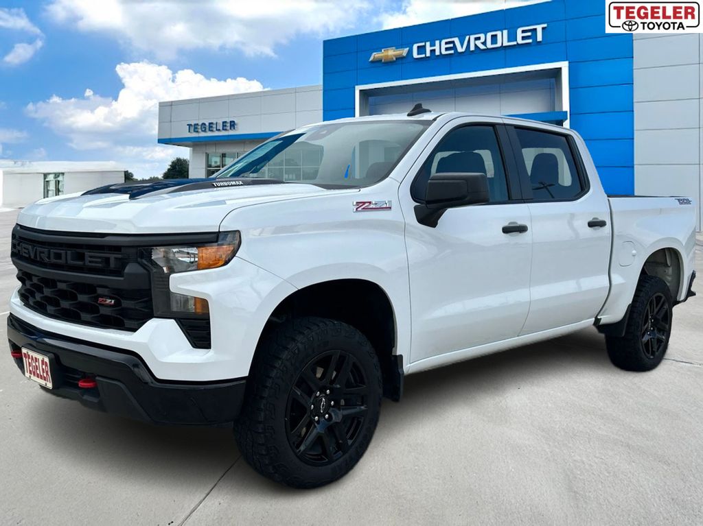 Pre-Owned 2024 Chevrolet Silverado 1500 Custom Trail Boss