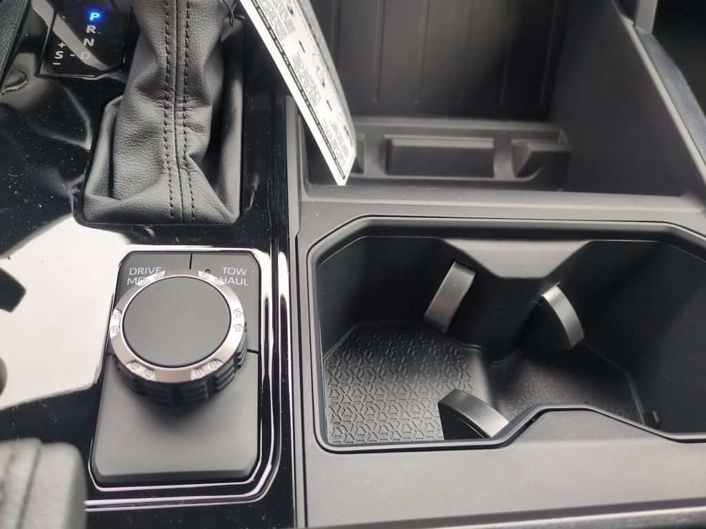 2026 Toyota Tundra SR5 - Photo 18