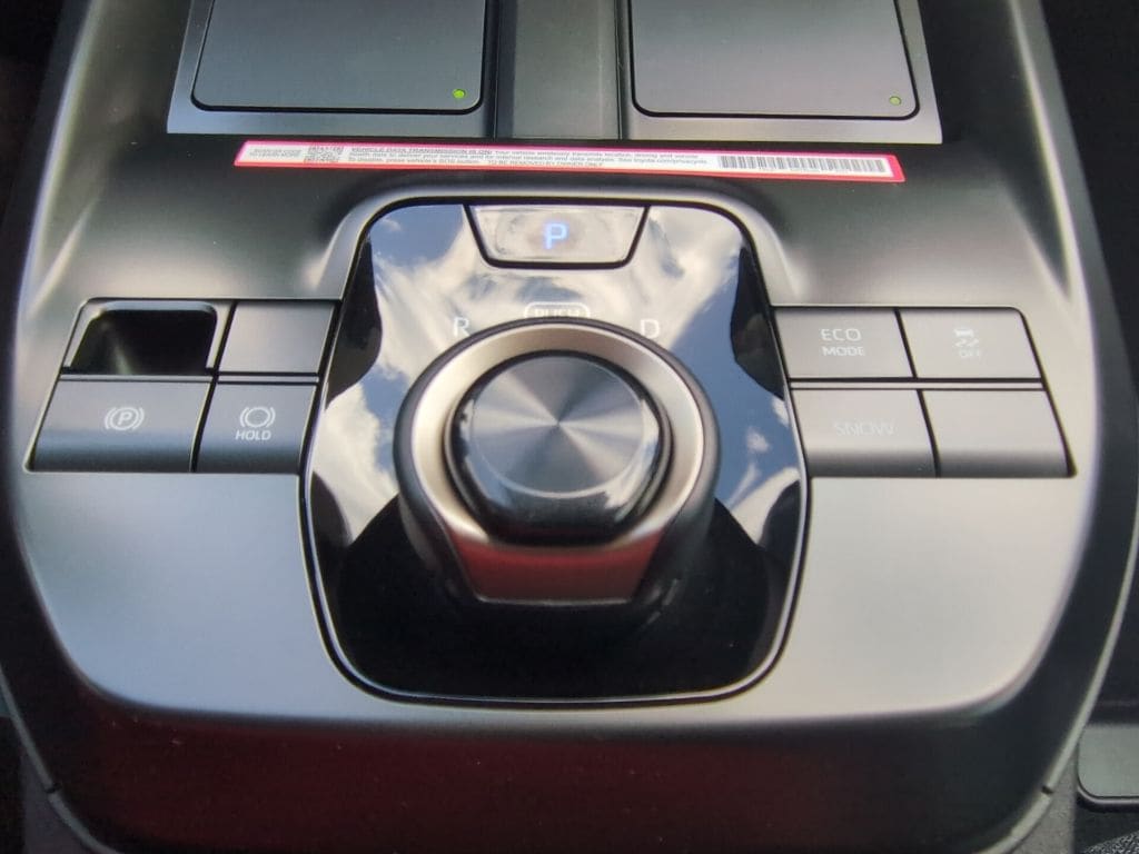 2026 Toyota bZ XLE - Photo 17