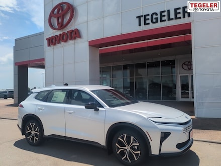 2025 Toyota Crown Signia XLE SUV AWD