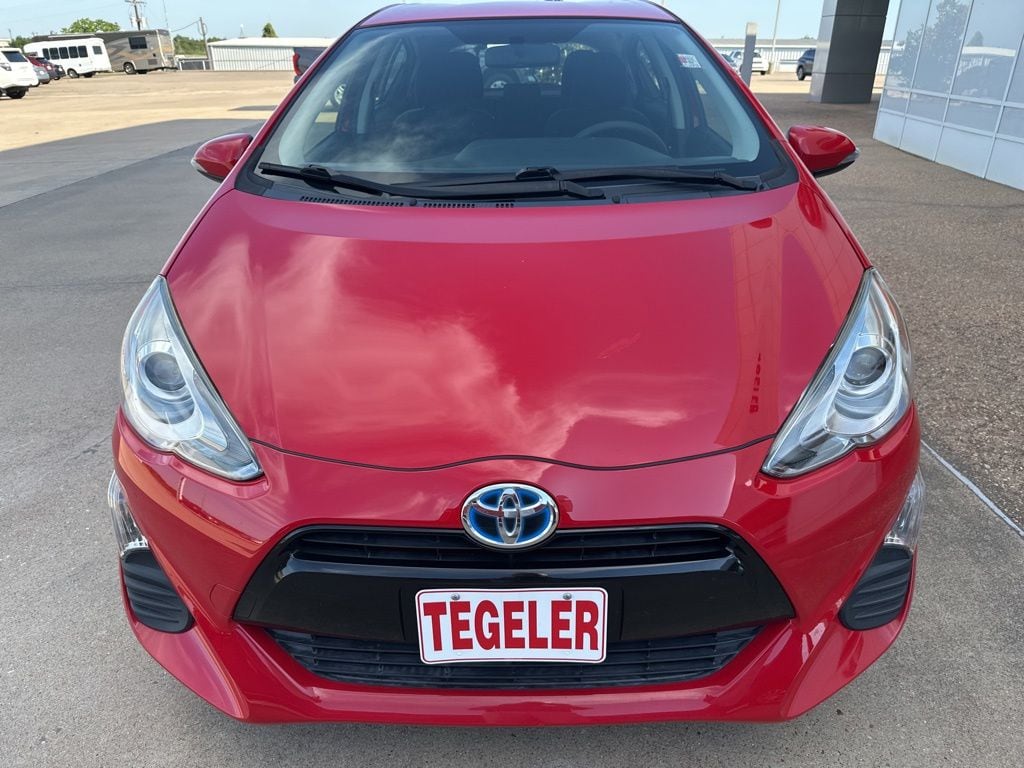 Used 2016 Toyota Prius c Two with VIN JTDKDTB38G1133633 for sale in Brenham, TX