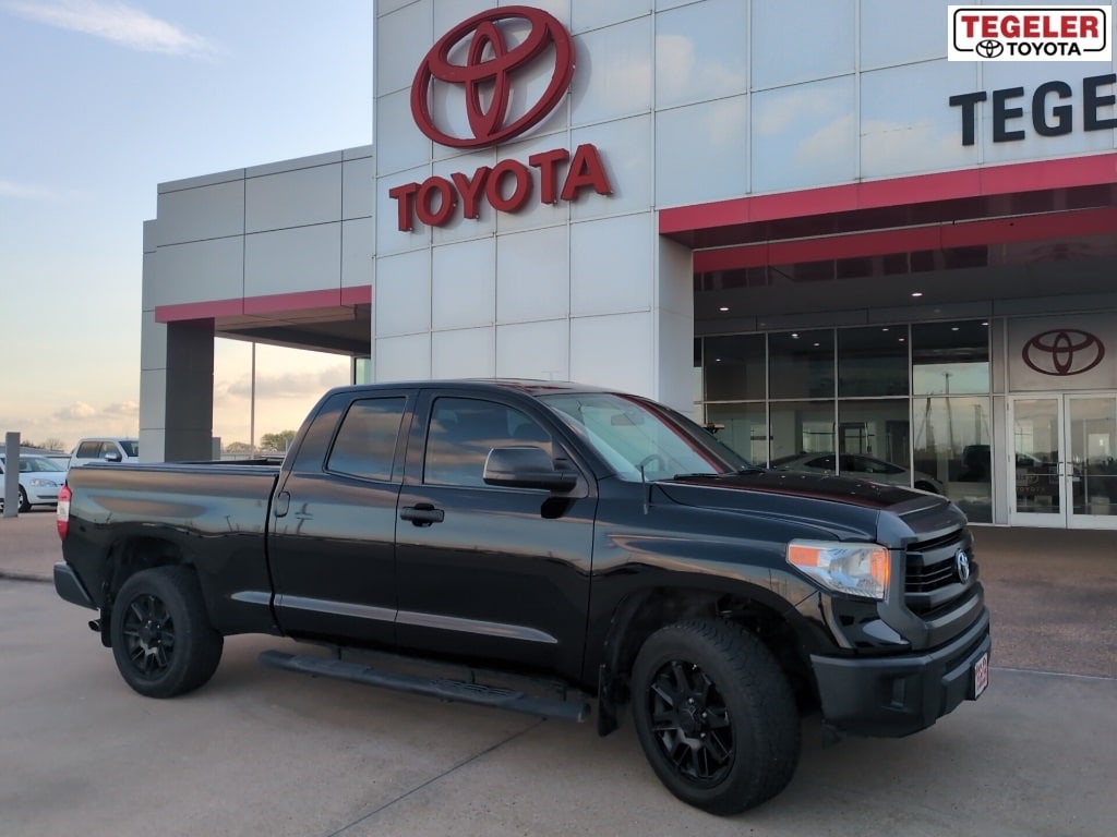 2017 Toyota Tundra SR Double Cab 4.6L