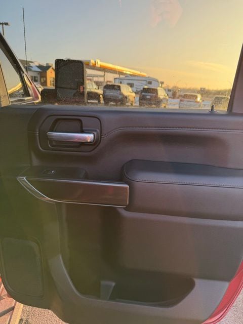 2021 GMC Sierra 2500HD AT4 - Photo 18