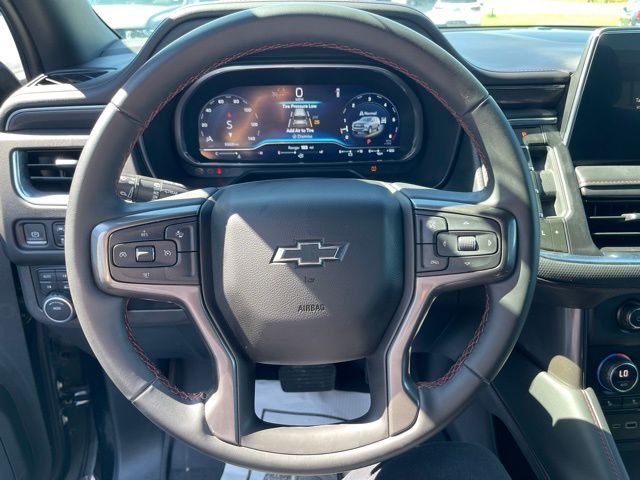 2023 Chevrolet Suburban RST - Photo 16