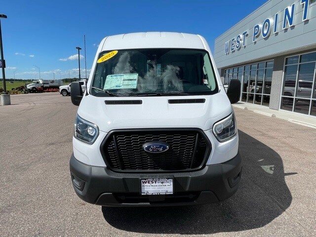 2025 Ford Transit photo 3
