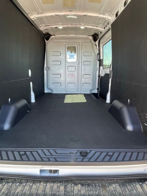 2025 Ford Transit Van Base - Photo 9