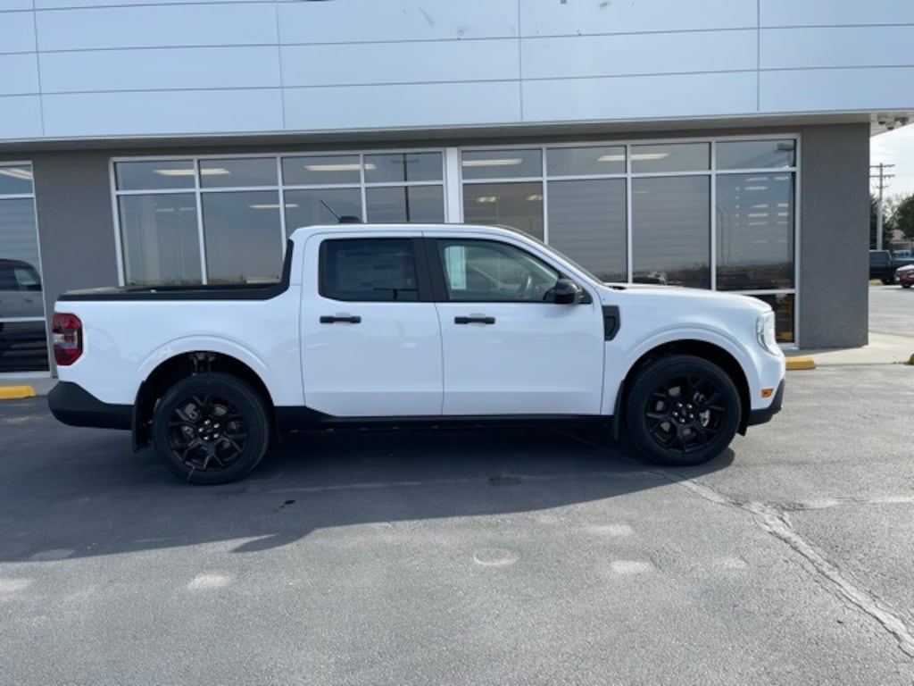 New 2025 Ford Maverick XLT Truck