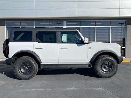 2025 Ford Bronco Outer Banks SUV