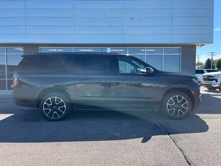 2023 Chevrolet Suburban RST SUV