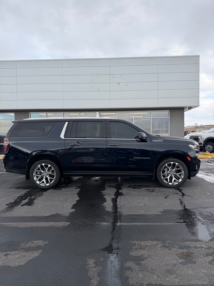 2022 Chevrolet Suburban High Country SUV